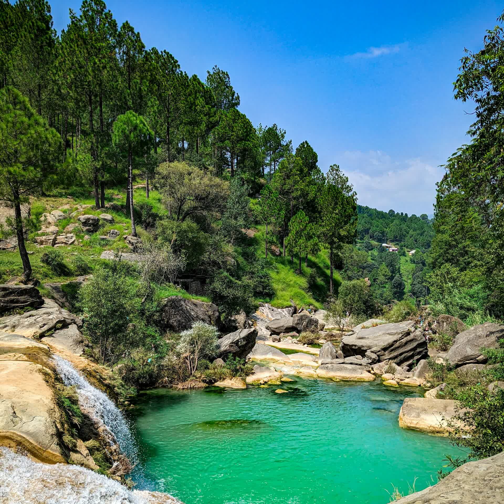 muhammad-kamran-khan-zo_udYMcaVc